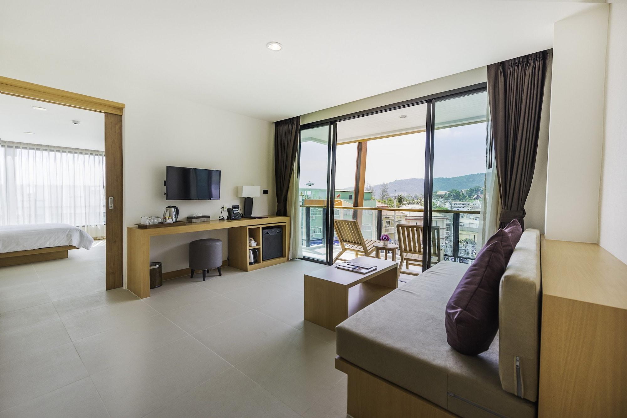 The Lunar Patong Пхукет Экстерьер фото